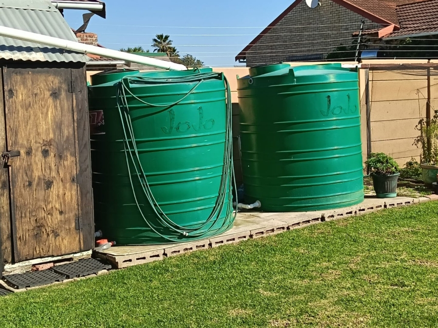 3 Bedroom Property for Sale in Wavecrest Eastern Cape